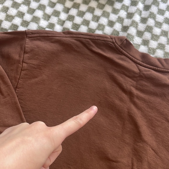 SPORTY & RICH CHOCOLATE CREWNECK - Picture 4 of 5